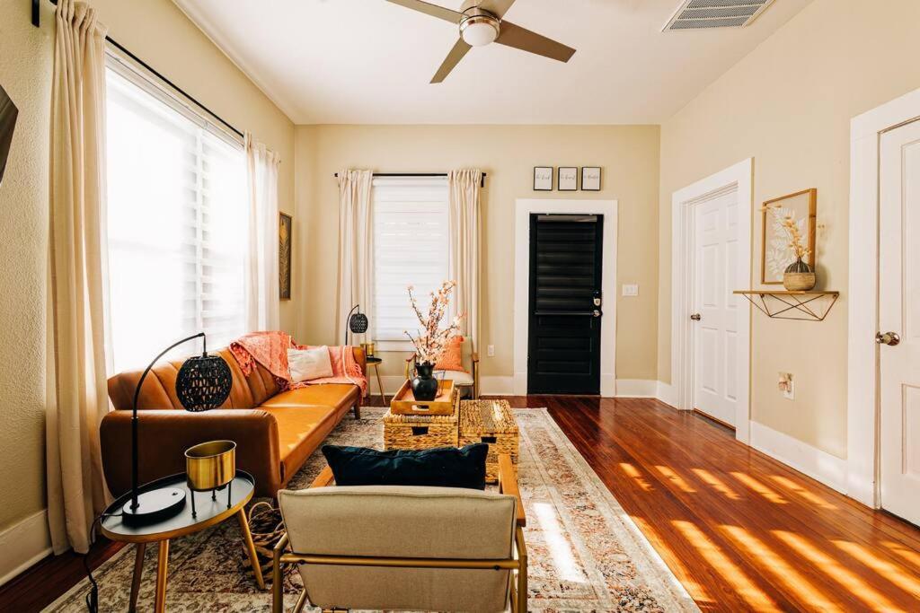 Close To Downtown San Antonio,Tx With Private Backyard And Firepit Buitenkant foto